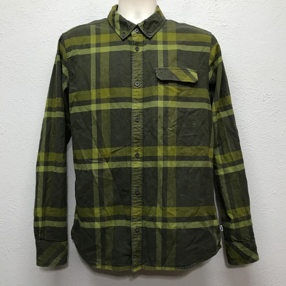 Helly Hansen Button Down Mens Large Green Plaid Cotton Flannel Shirt VHG 62923 O